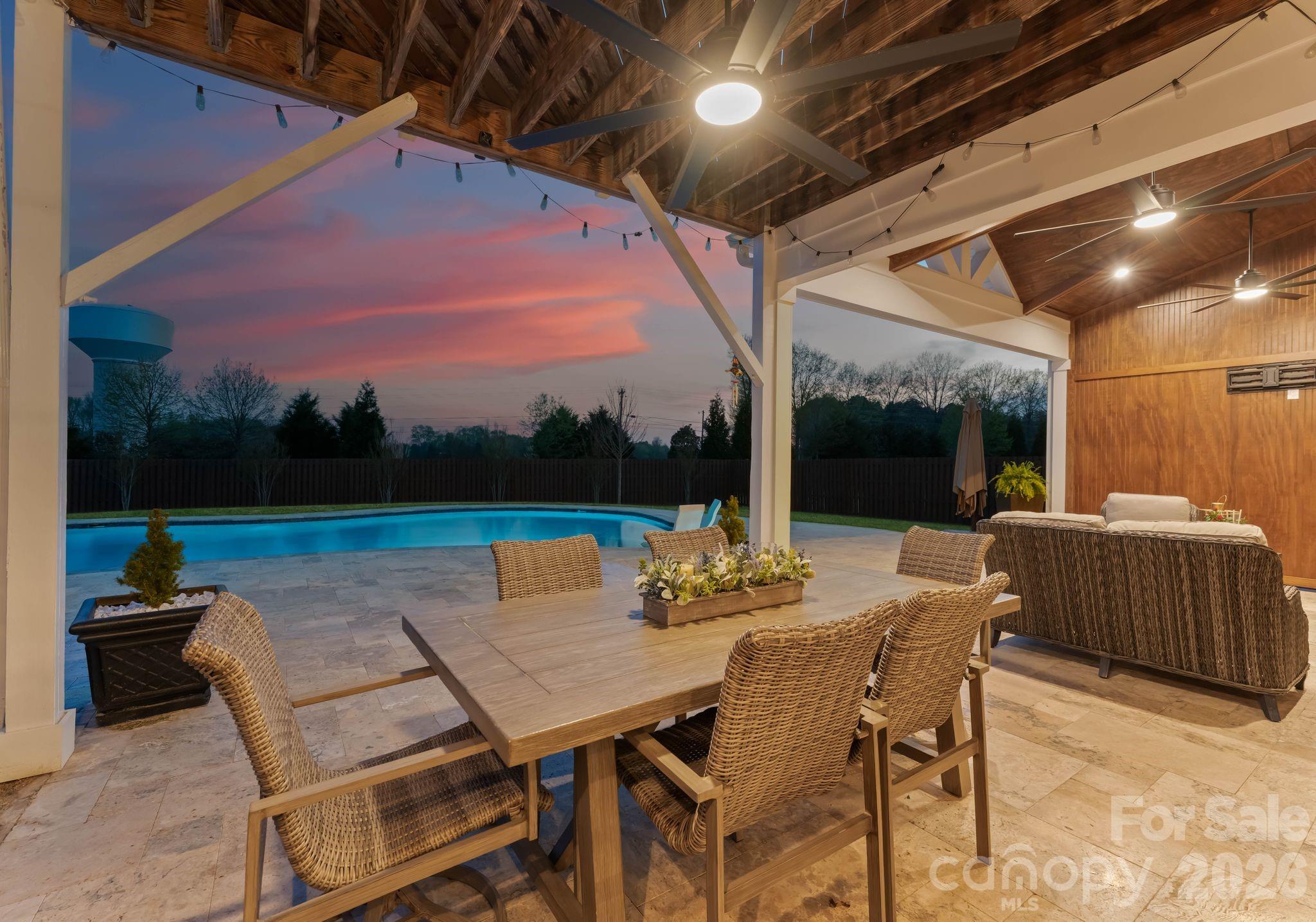 Harlow's Crossing - Residential