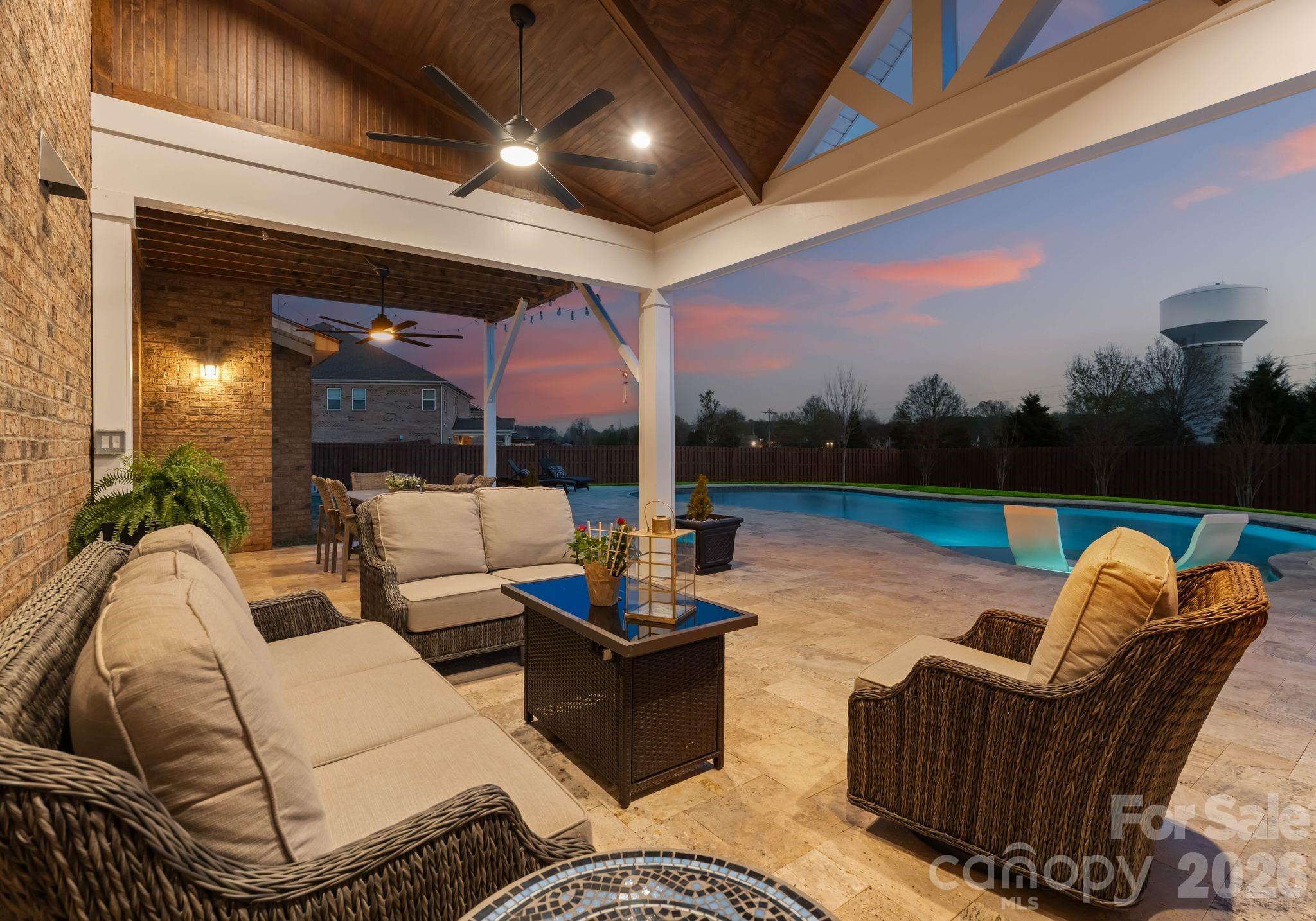 Harlow's Crossing - Residential