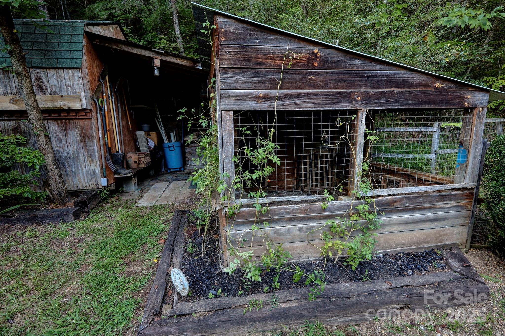 Fontana View Lake - Residential