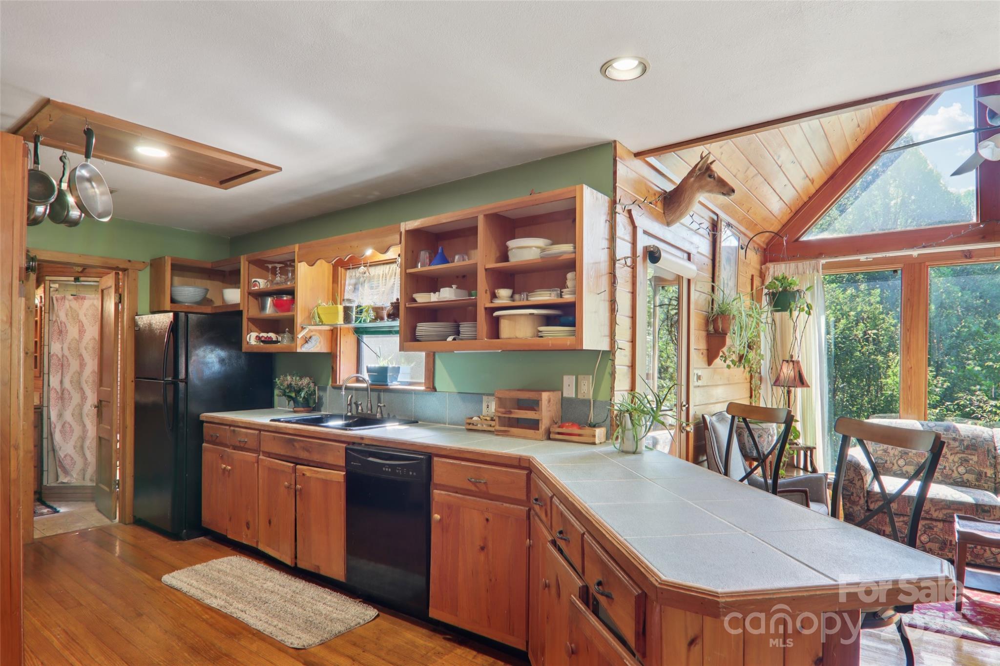 139 Forest Hills Road