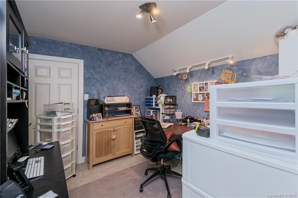 Waterford Glen - Residential