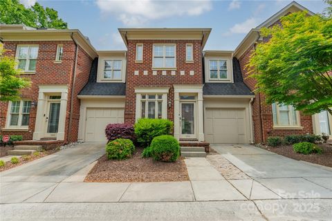 984 Park Slope Drive Charlotte NC 28209