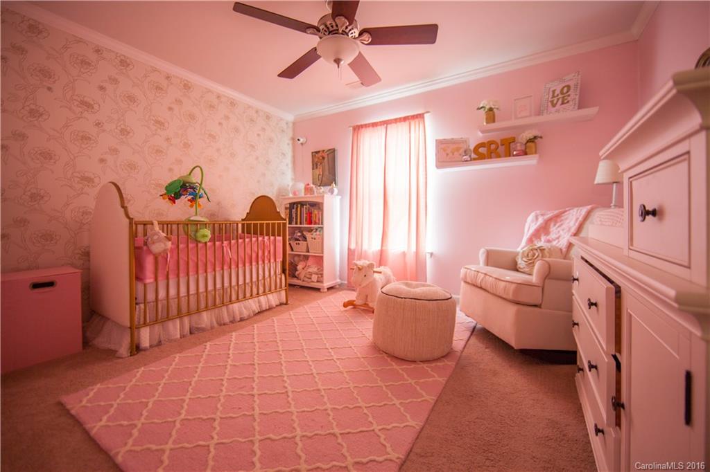 Ridge Pointe - Residential