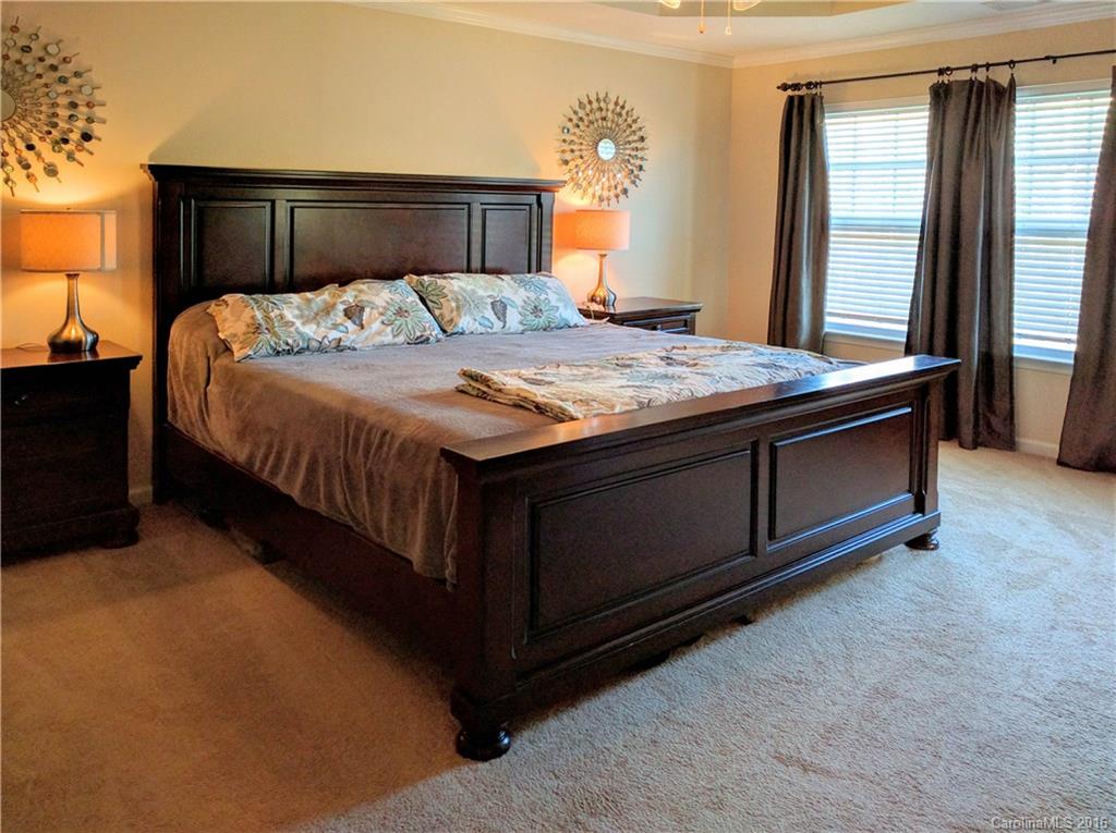 Ridge Pointe - Residential