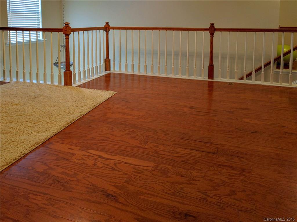 Ridge Pointe - Residential