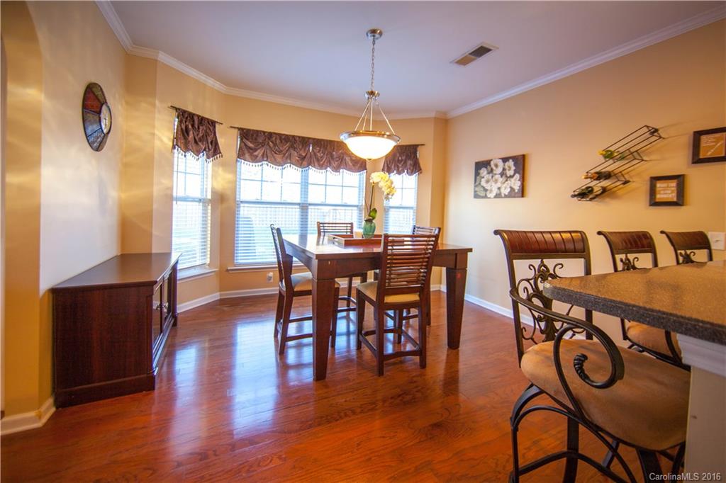 Ridge Pointe - Residential