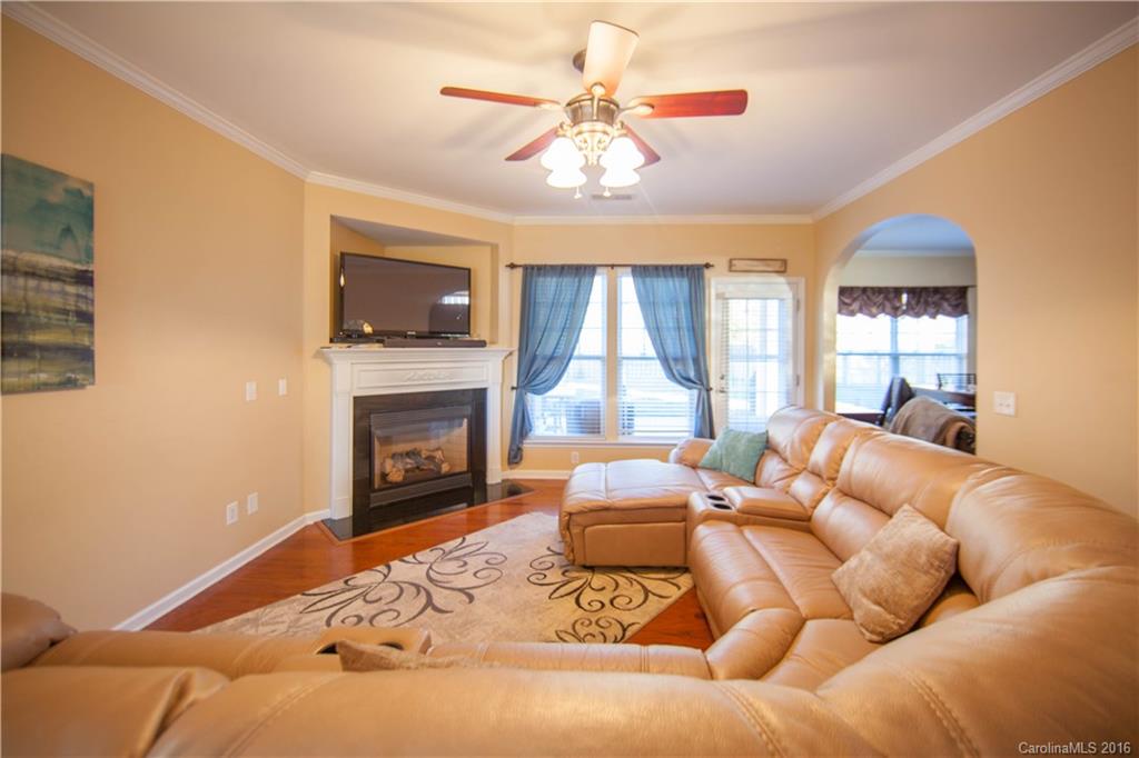 Ridge Pointe - Residential