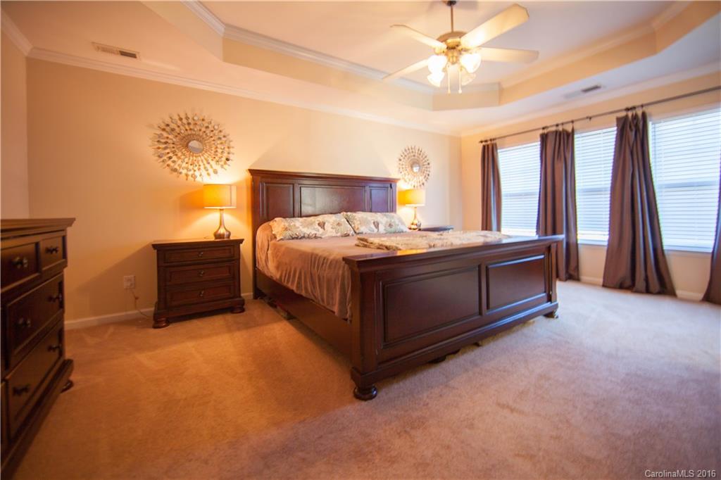 Ridge Pointe - Residential