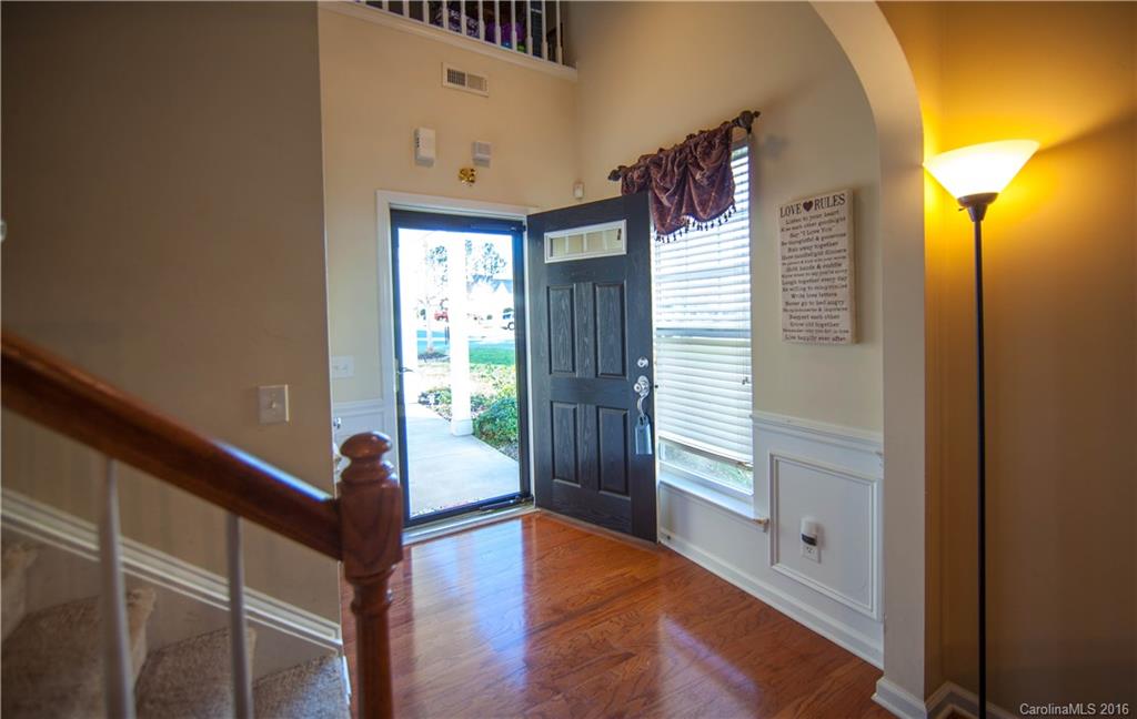 Ridge Pointe - Residential