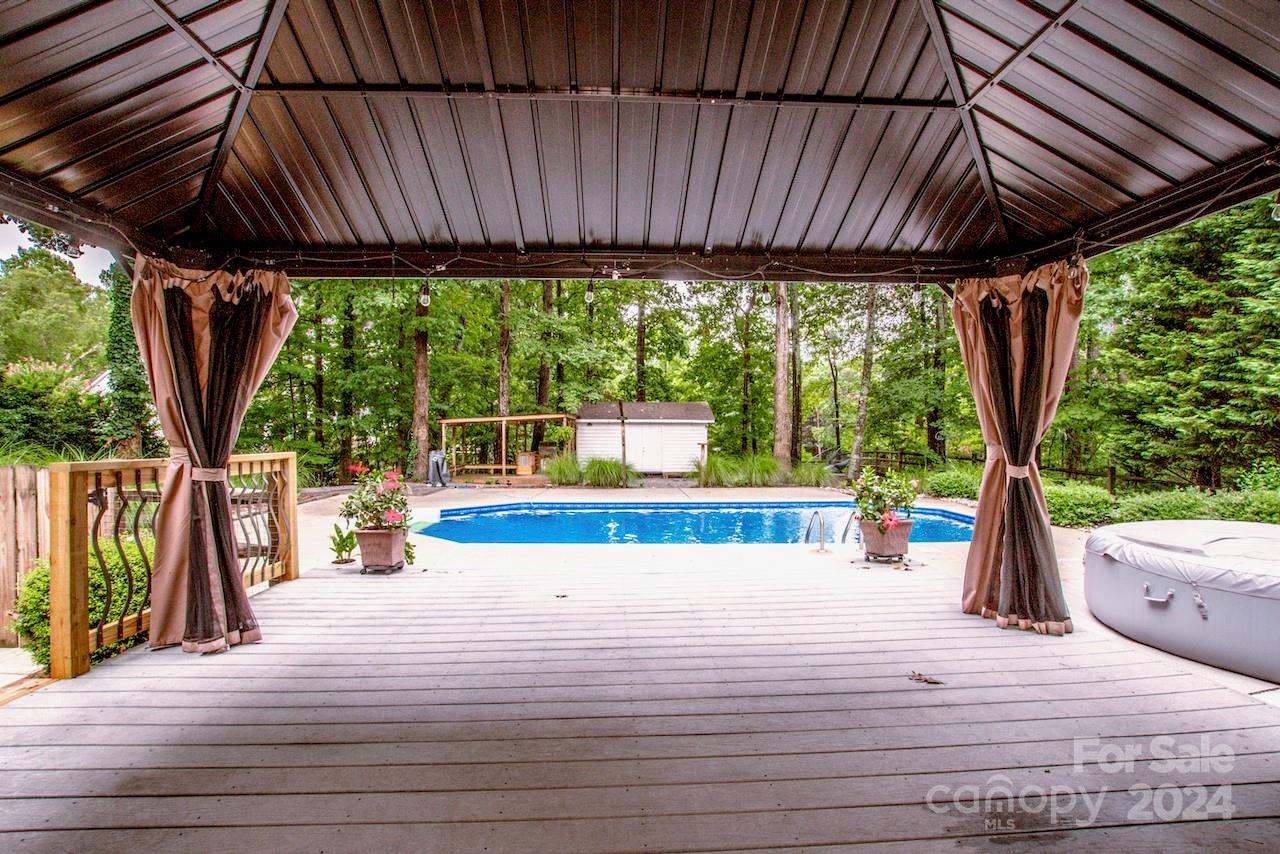 Muirfield - Residential