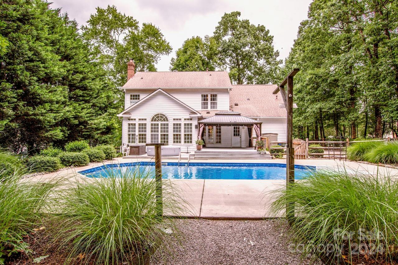 Muirfield - Residential