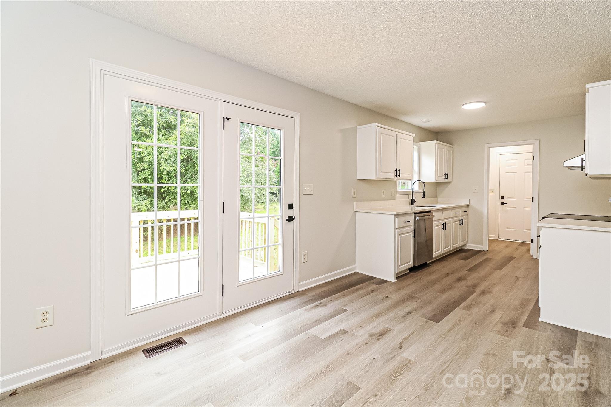 Shadow Oaks - Residential