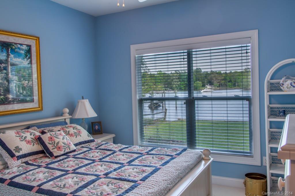 Riverfront - Residential