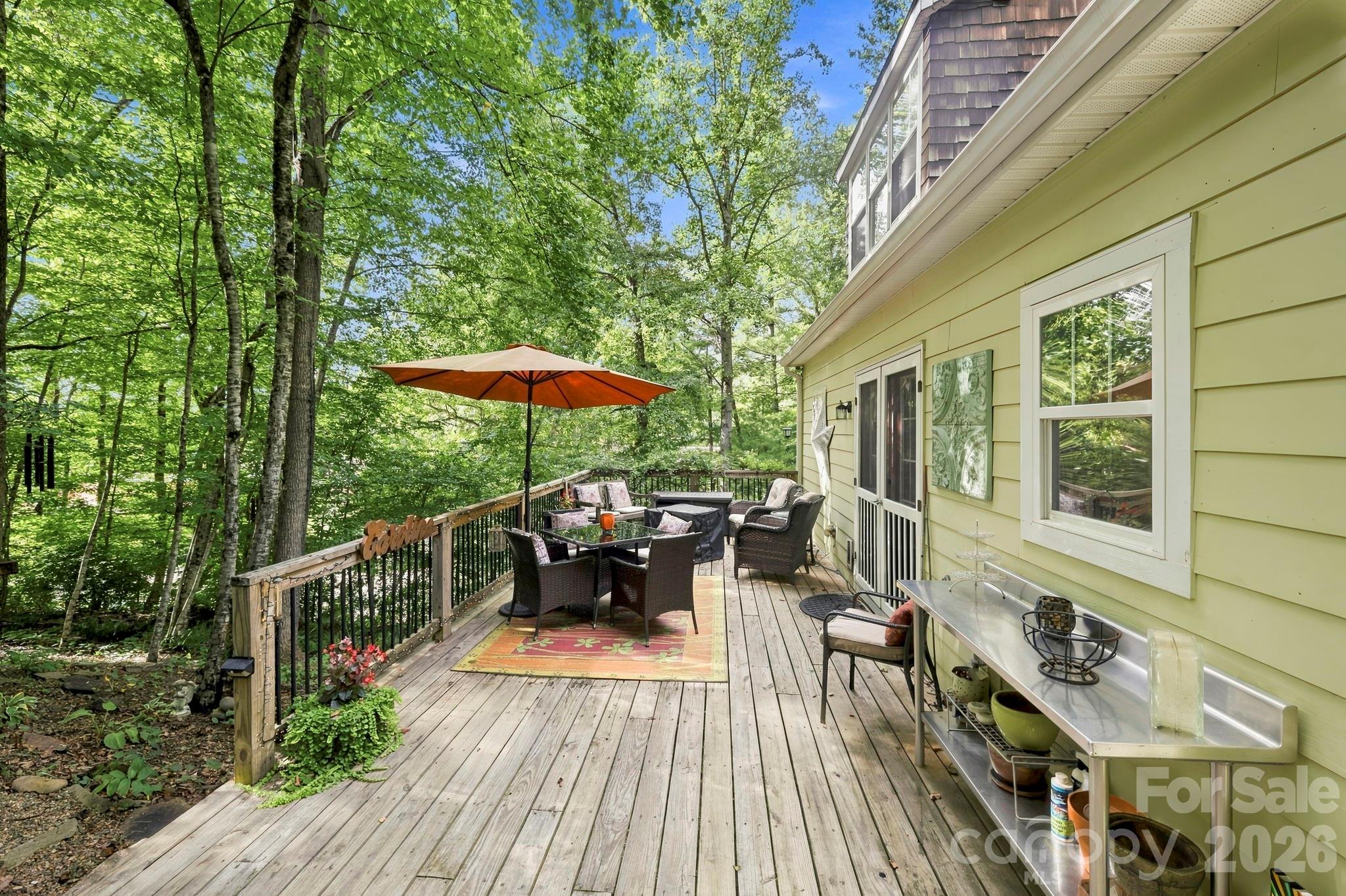 11 Old Patton Hill Road