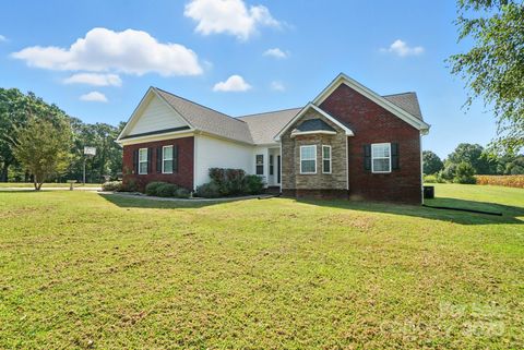 5112 Monroe Ansonville Road Wingate NC 28174