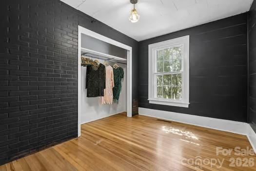 W H Smith - Residential