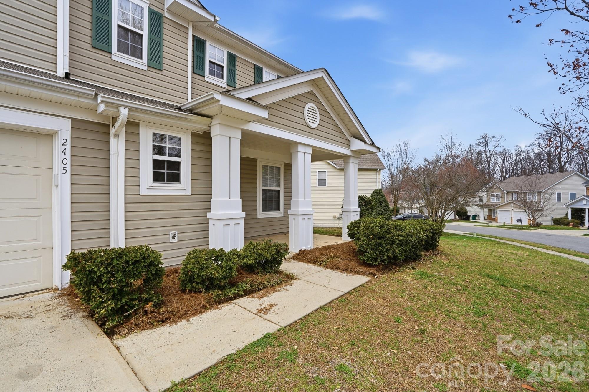 2405 Harwood Hills Lane