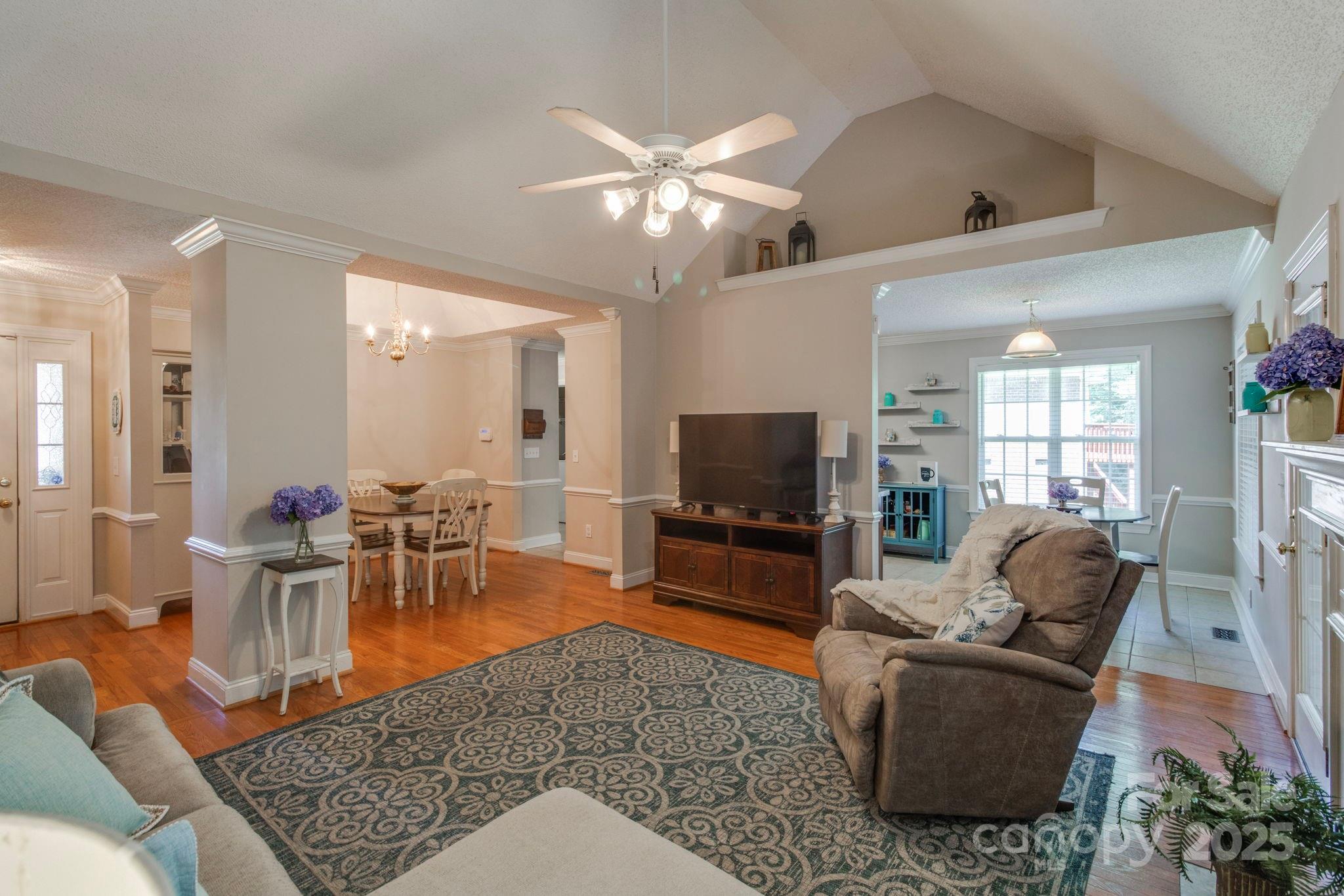 1 Loggerhead Drive