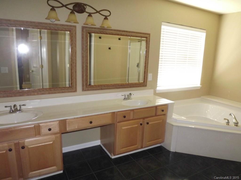 Northstone - Residential Lease