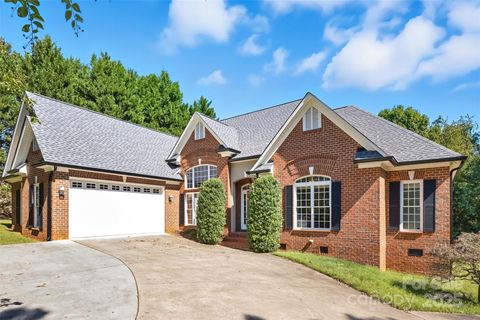 111 Ridgecrest Drive Cherryville NC 28021
