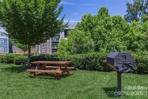 Seasons at Biltmore Lake - Residential