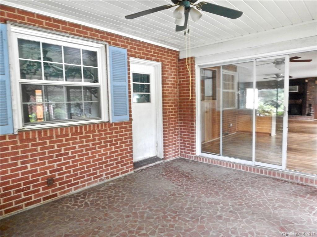 Royal Oaks - Residential