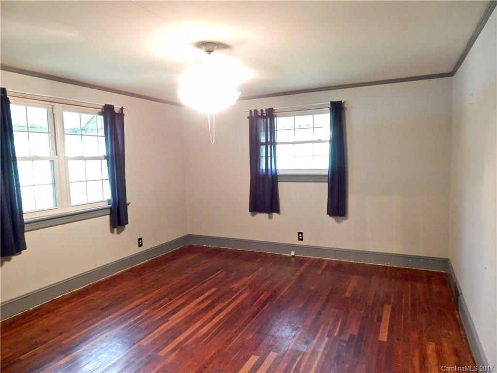 Royal Oaks - Residential