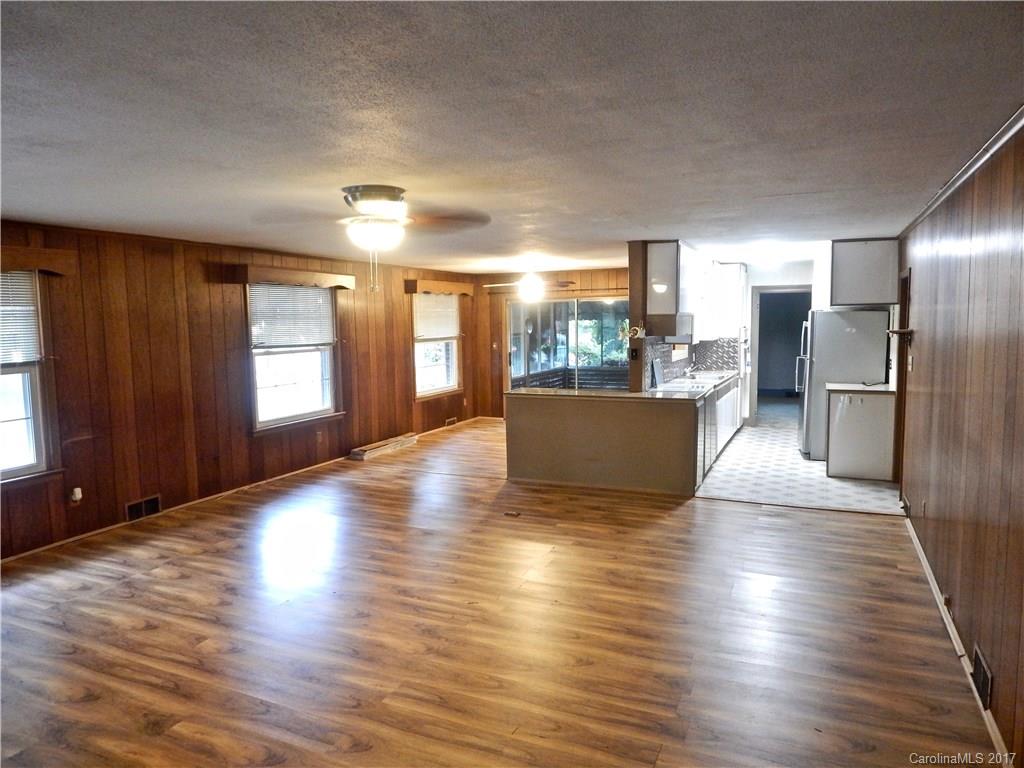 Royal Oaks - Residential