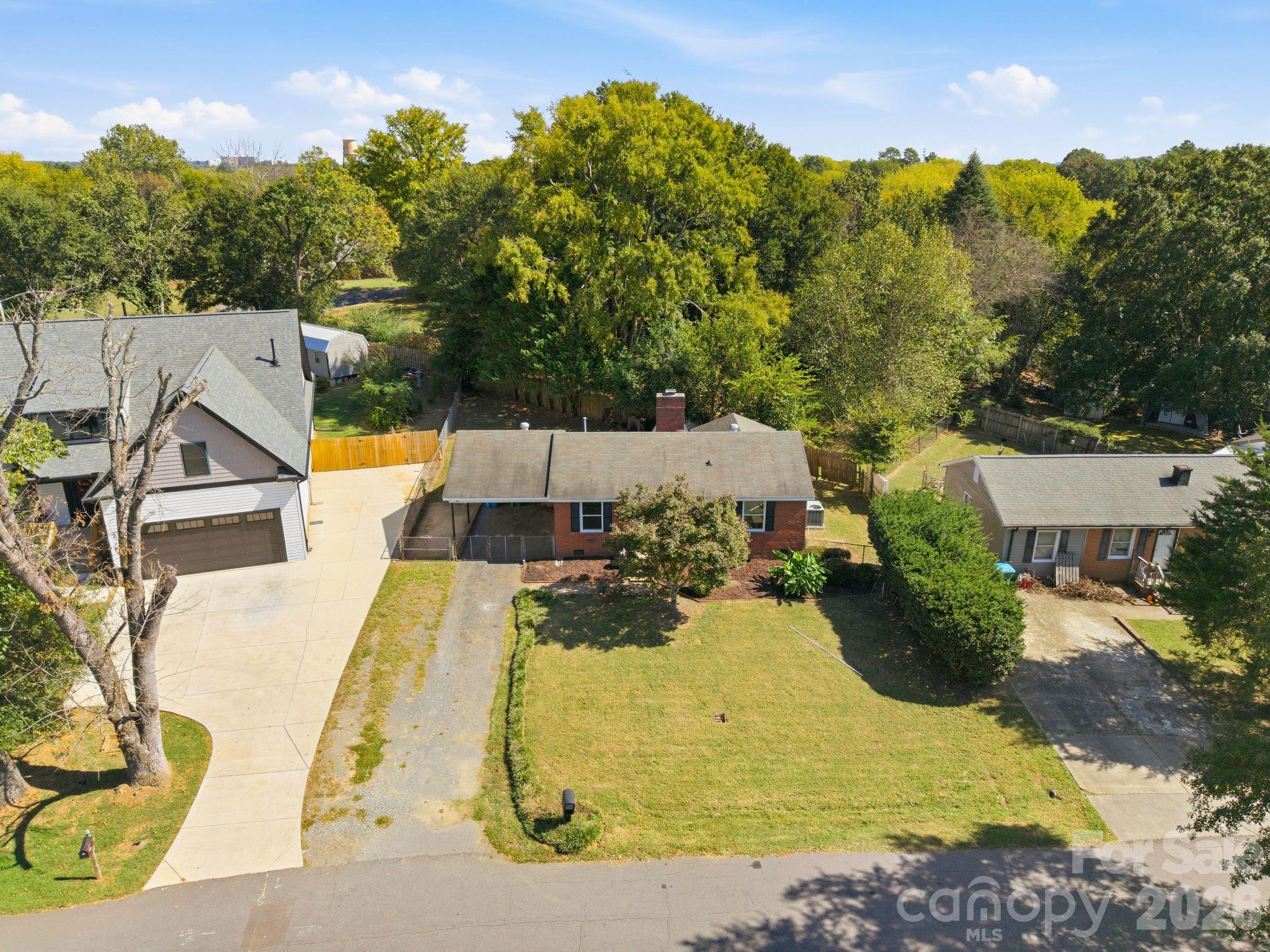 232 Eden Circle