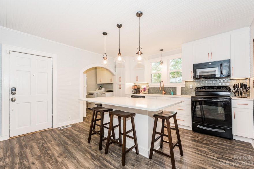 Welcome to this charming bungalow, a true gem nestled in a desirable neighborhood within walking distance of the park. 
Step inside and be captivated by the gourmet kitchen, a culinary enthusiast's dream come true. The kitchen boasts stunning quartz countertops, offering both elegance and durability. The exposed bead board adds a touch of rustic charm, creating a warm and inviting atmosphere. 
Indulge in the luxurious sunken tub, a perfect retreat for unwinding after a long day. This spa-like feature adds a touch of opulence to the bathroom, creating a serene space.
Great short-term rental investment opportunity, with consistent revenue and review performance in the heart of Historic Fort Mill. Currently running as an Airbnb / VRBO, producing gross revenues of $67k in 2021, $71k in 2022, and $ 59k in 2023. Occupancy hovers right at the sweet spot of 70%.