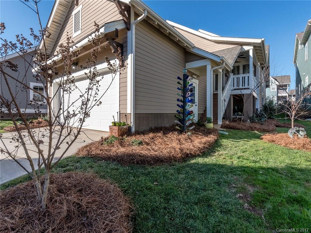 Riverwalk - Residential