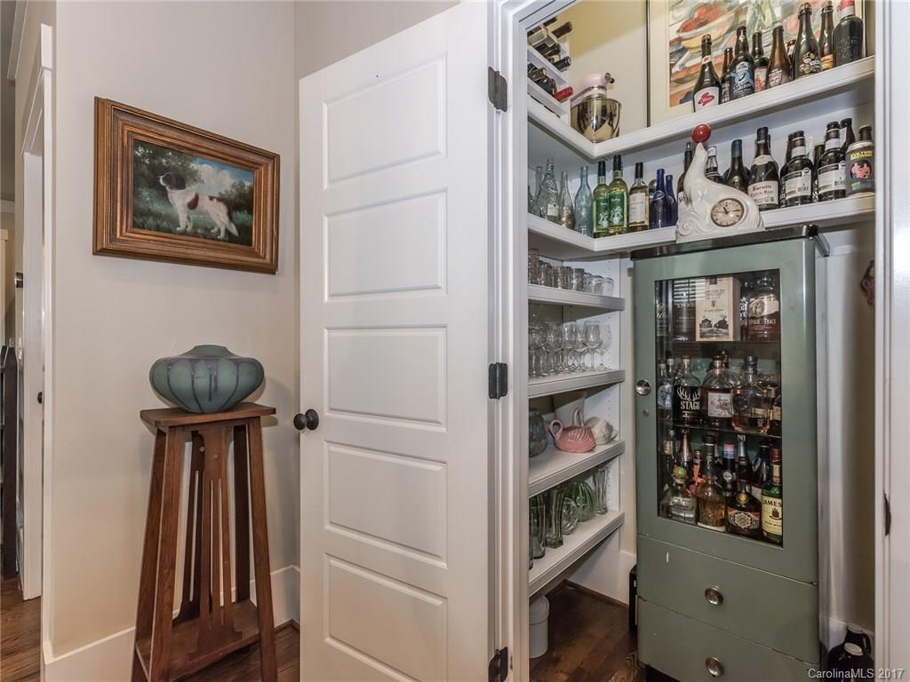 Riverwalk - Residential