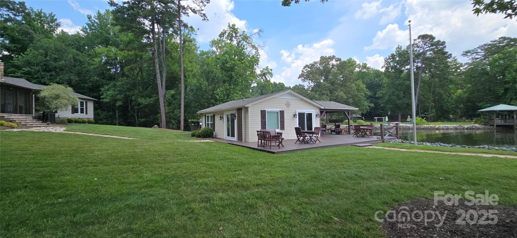 4485 River Oaks Road