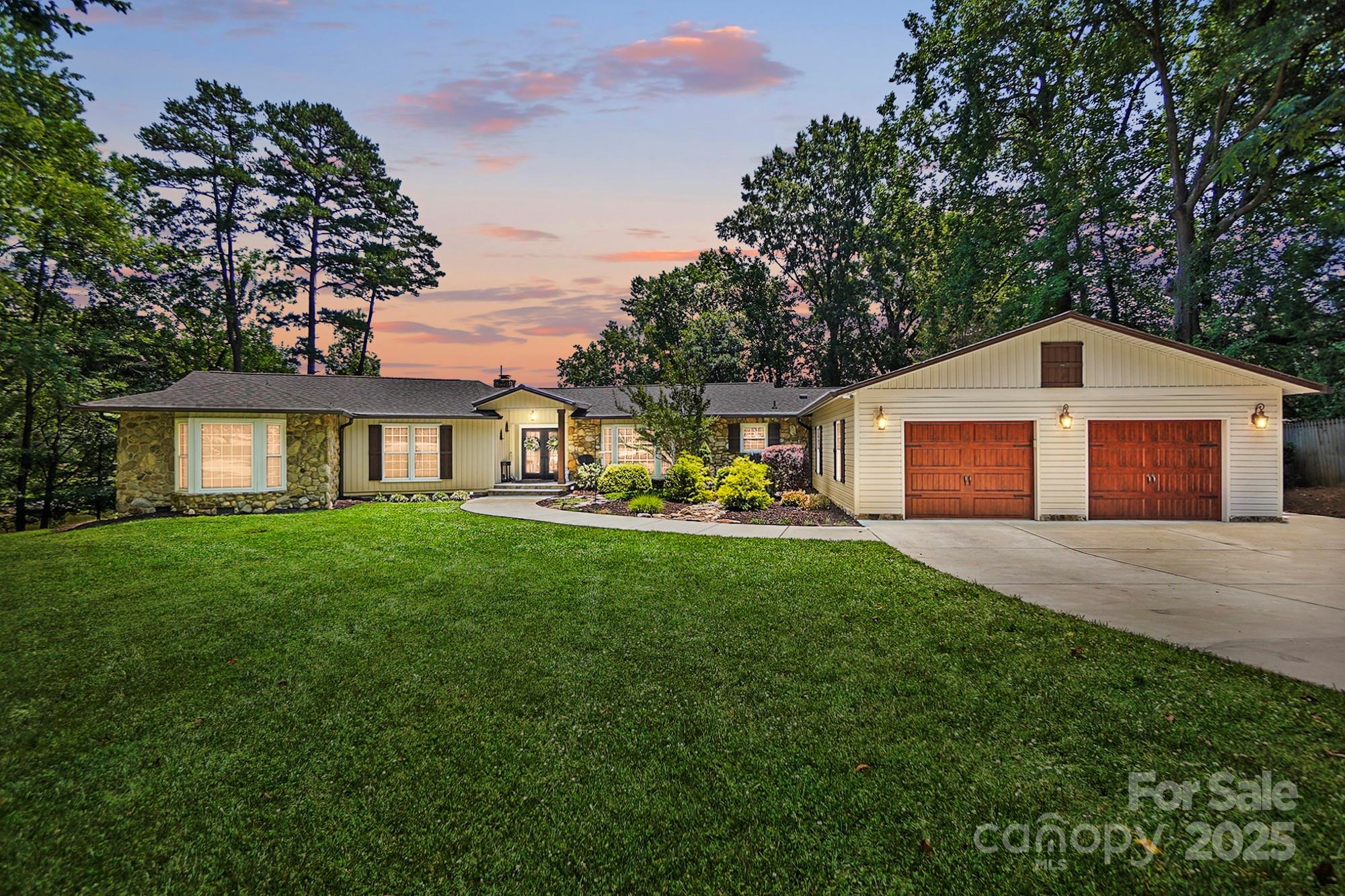 4485 River Oaks Road