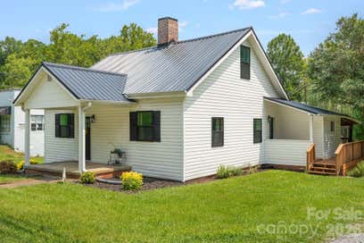 636 N Trade Street Tryon NC 28782