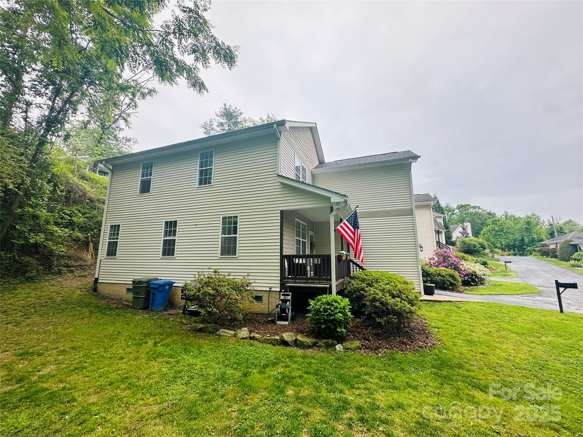 46 S Cottage Court