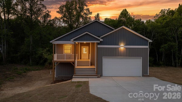 TOWNSEND DR, HICKORY, NC 28601 - Image e982d9eb1c2b13fcfc01648ddeee5af7/3643803291