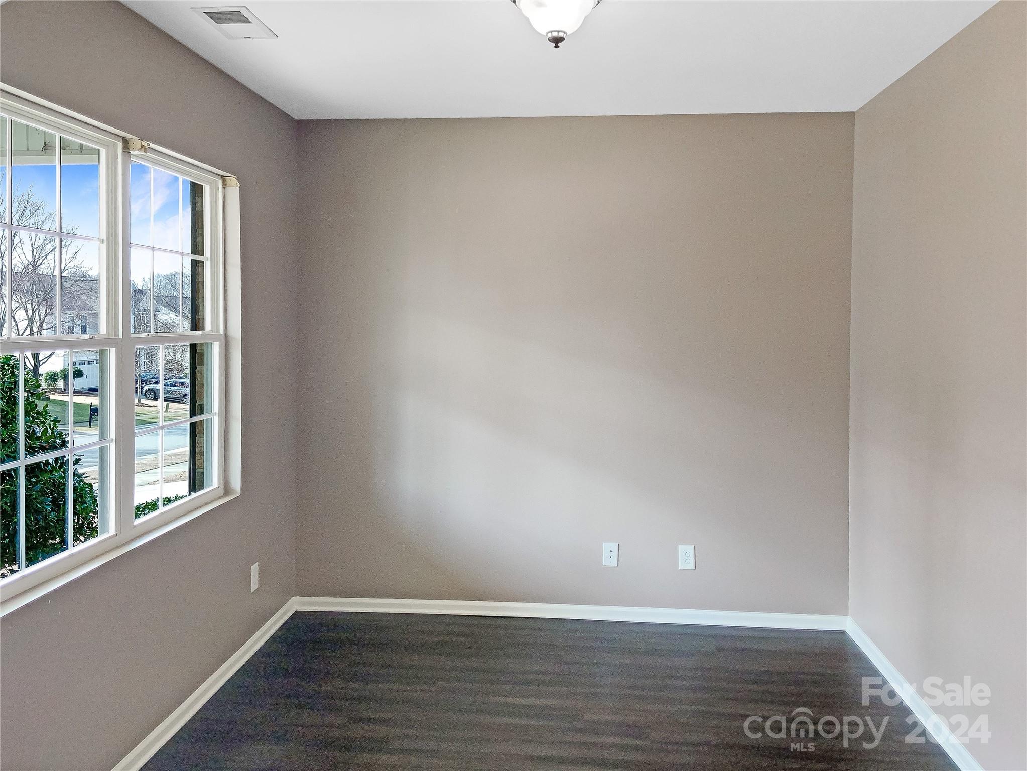 Wellesley East - Residential