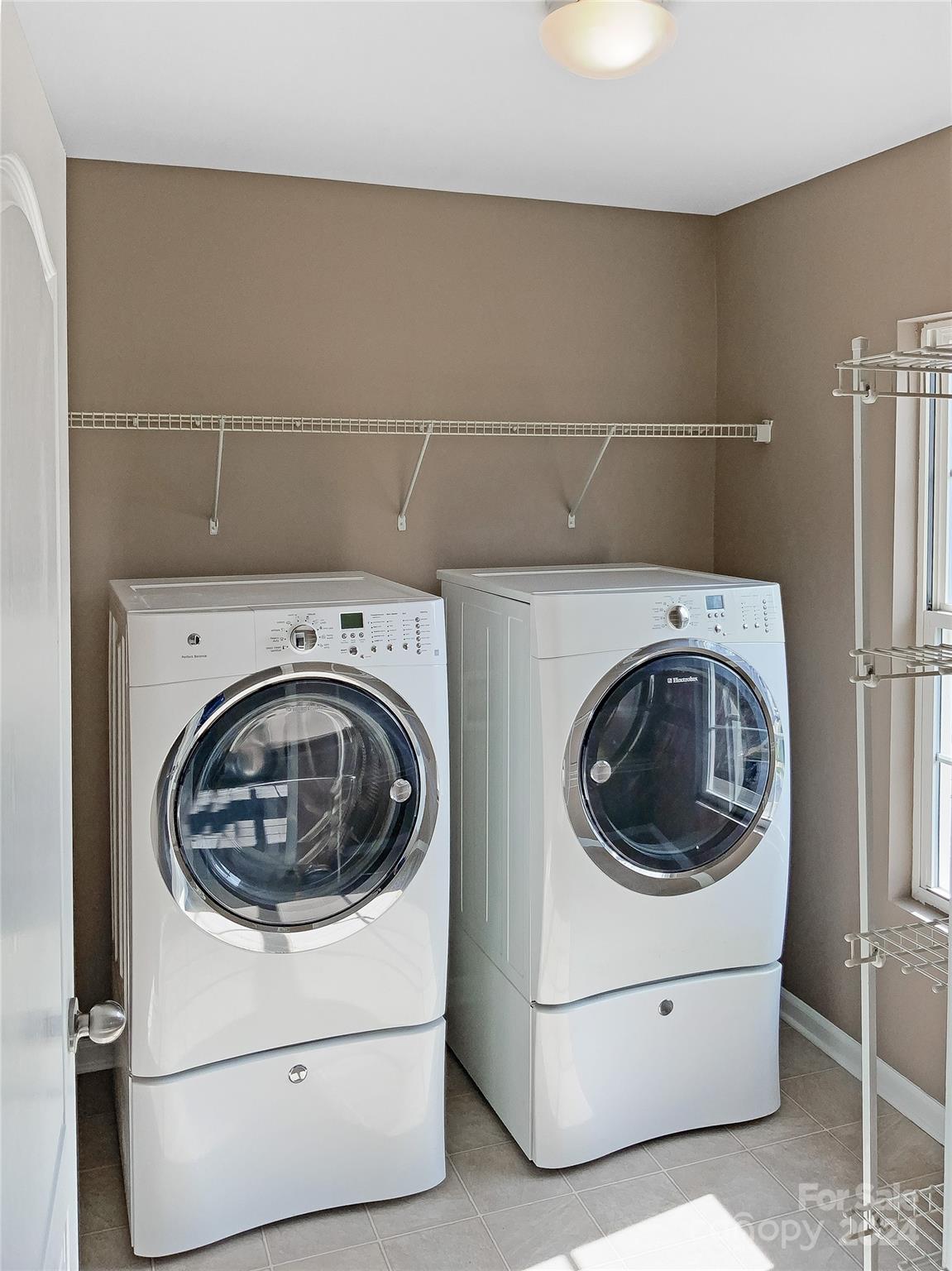 Wellesley East - Residential