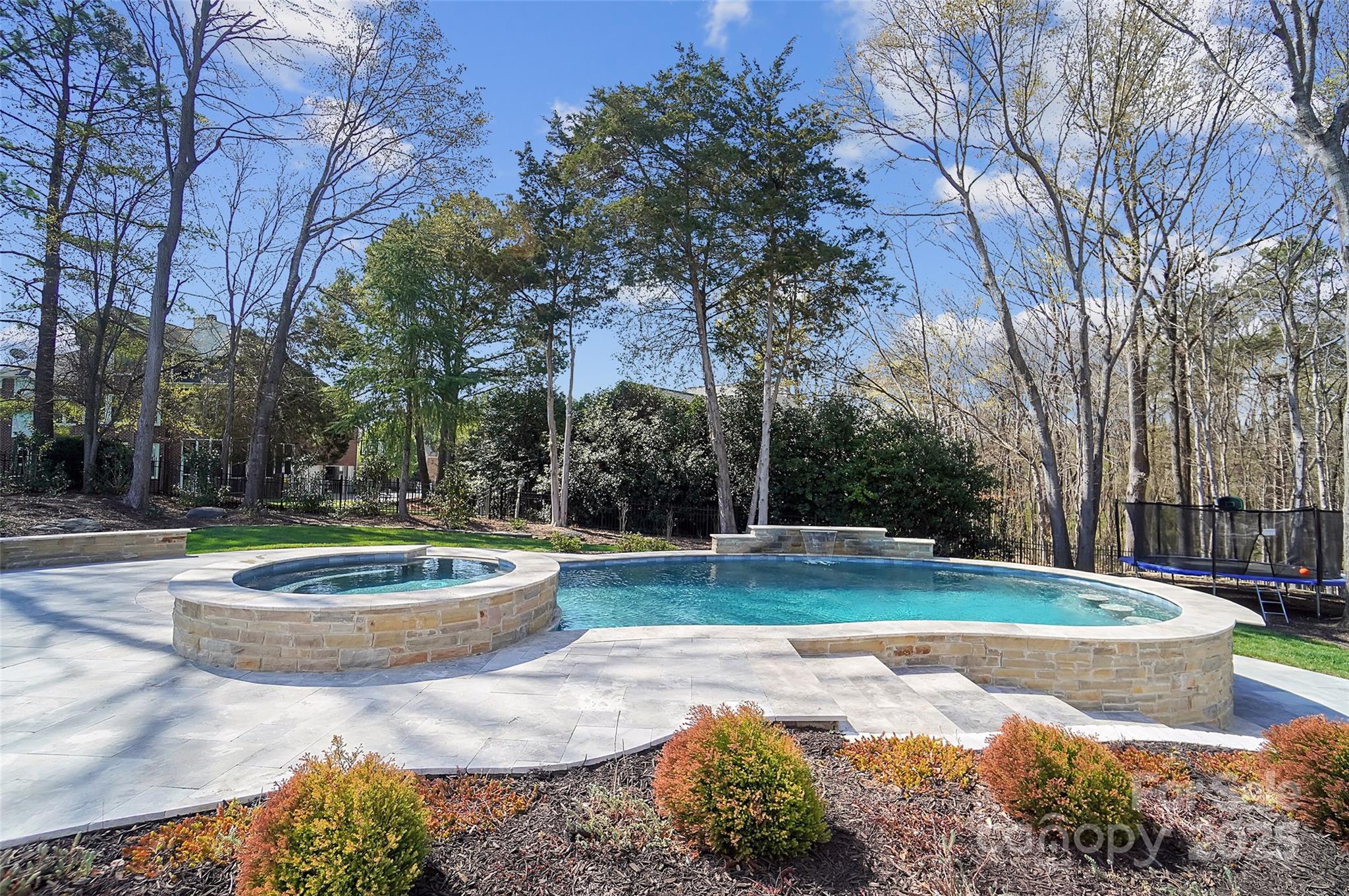 Rea Woods - Residential