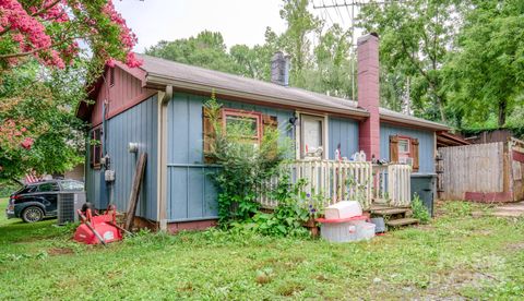 129 Harrison Street Swannanoa NC 28778