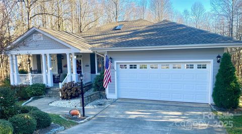 115 Chancery Court Flat Rock NC 28731