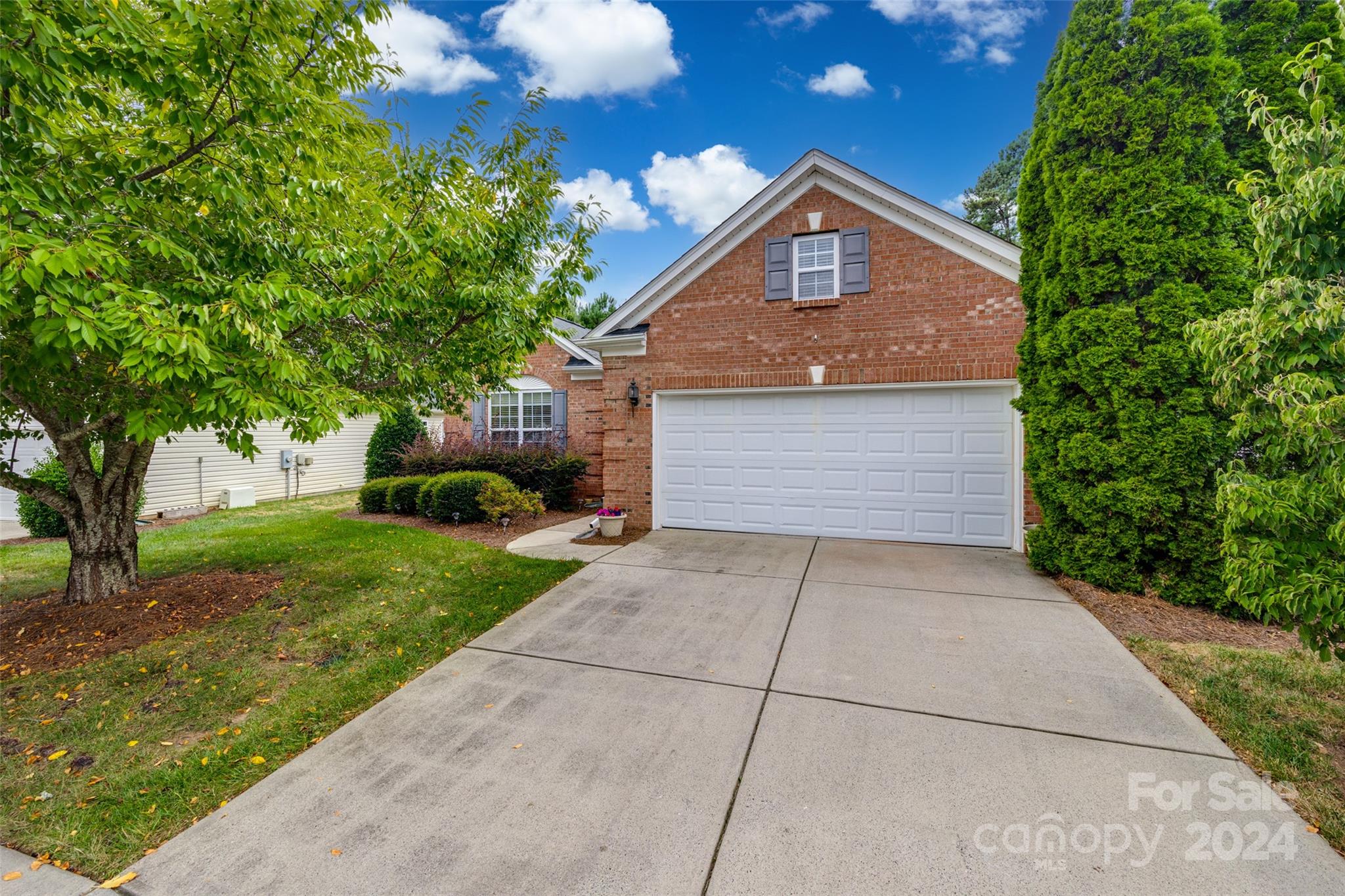 Four Seasons At Gold Hill - Residential