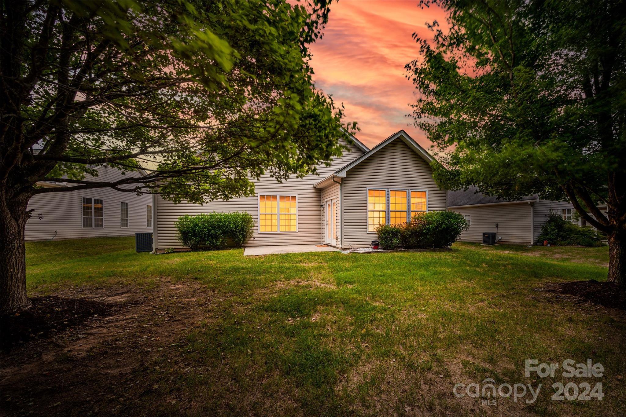 Four Seasons At Gold Hill - Residential