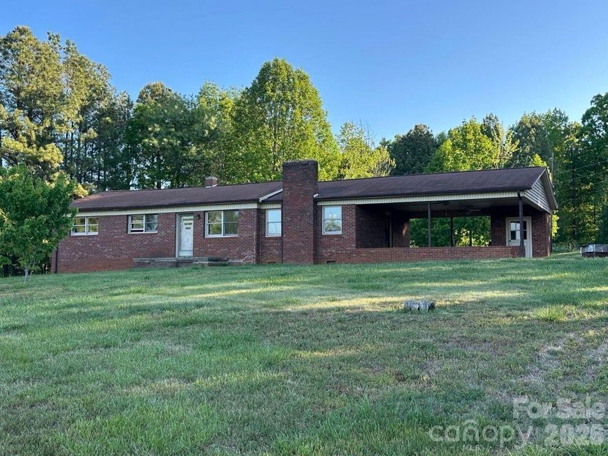 Beautiful 1950s brick home, sitting on over 4 acres of land in Taylorsville NC! Don't miss out on your opportunity to restore this expansive property! Being sold as is. Seller will make no repairs. Submit your offer today!
