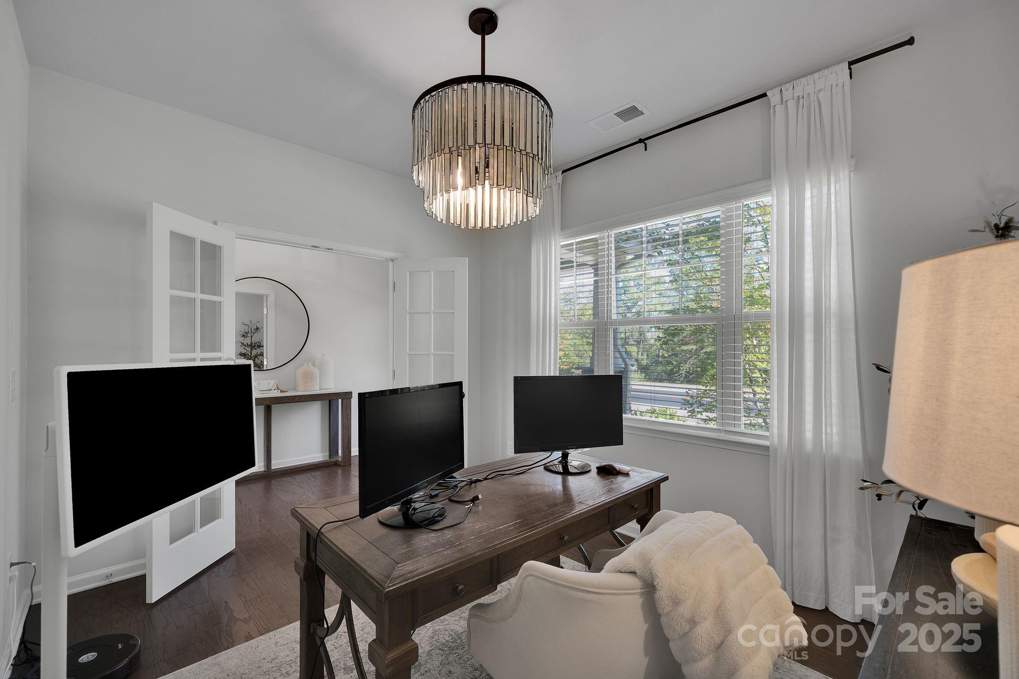 17112 Snug Harbor Road