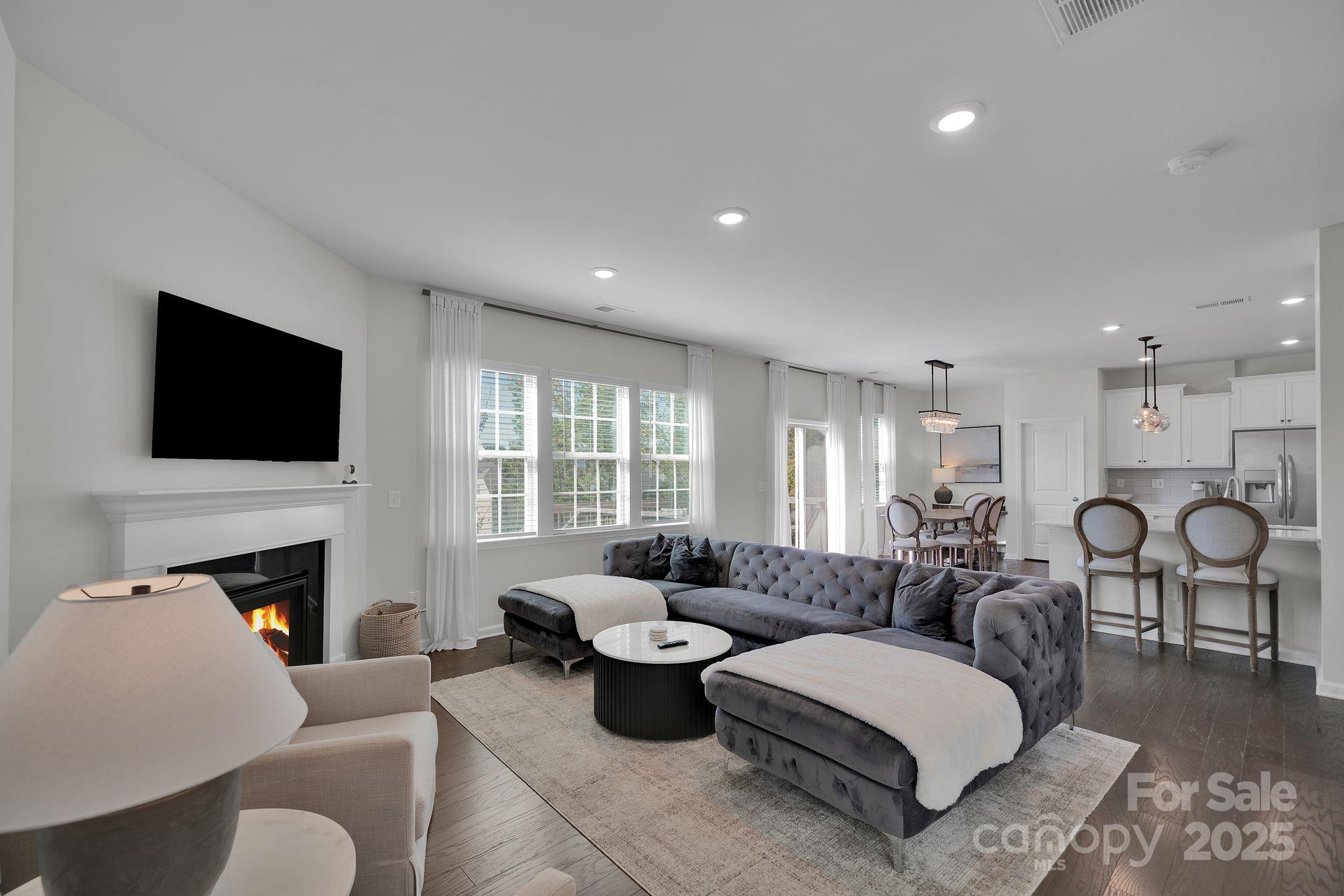 17112 Snug Harbor Road