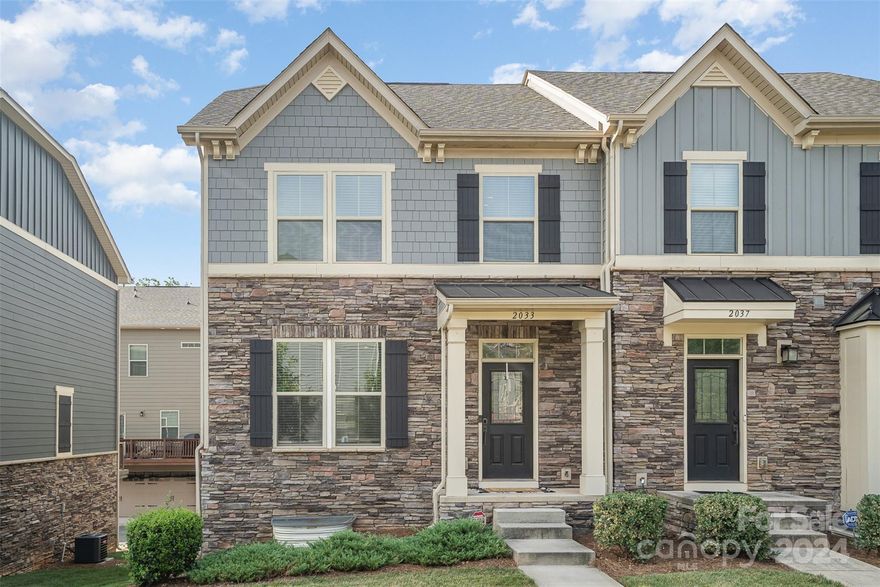 MOTIVATED SELLERS AND IMPROVED PRICE! Welcome home to this like-new, 3 story, end unit townhome in Oakhurst! A few minutes from Cotswold Village and under 10 minutes from uptown Charlotte, this location is one to be desired! 

Impeccable finishes bring warmth and luxury to the light-filled, living space. Relax in the open concept living room feeding into the beautiful kitchen with the oversized island, stainless steel appliances, and balcony access. Admire the beautifully updated lighting fixtures throughout.

The spacious primary bedroom includes a walk in closet and oversized shower including an updated waterfall fixture for a spa-like experience. Upstairs also has two additional bedrooms.

The 2 car garage and flex space downstairs can be used for entertaining, workout room, office space and more.

Don’t miss the neighboring businesses, restaurants, and parks Oakhurst has to offer!