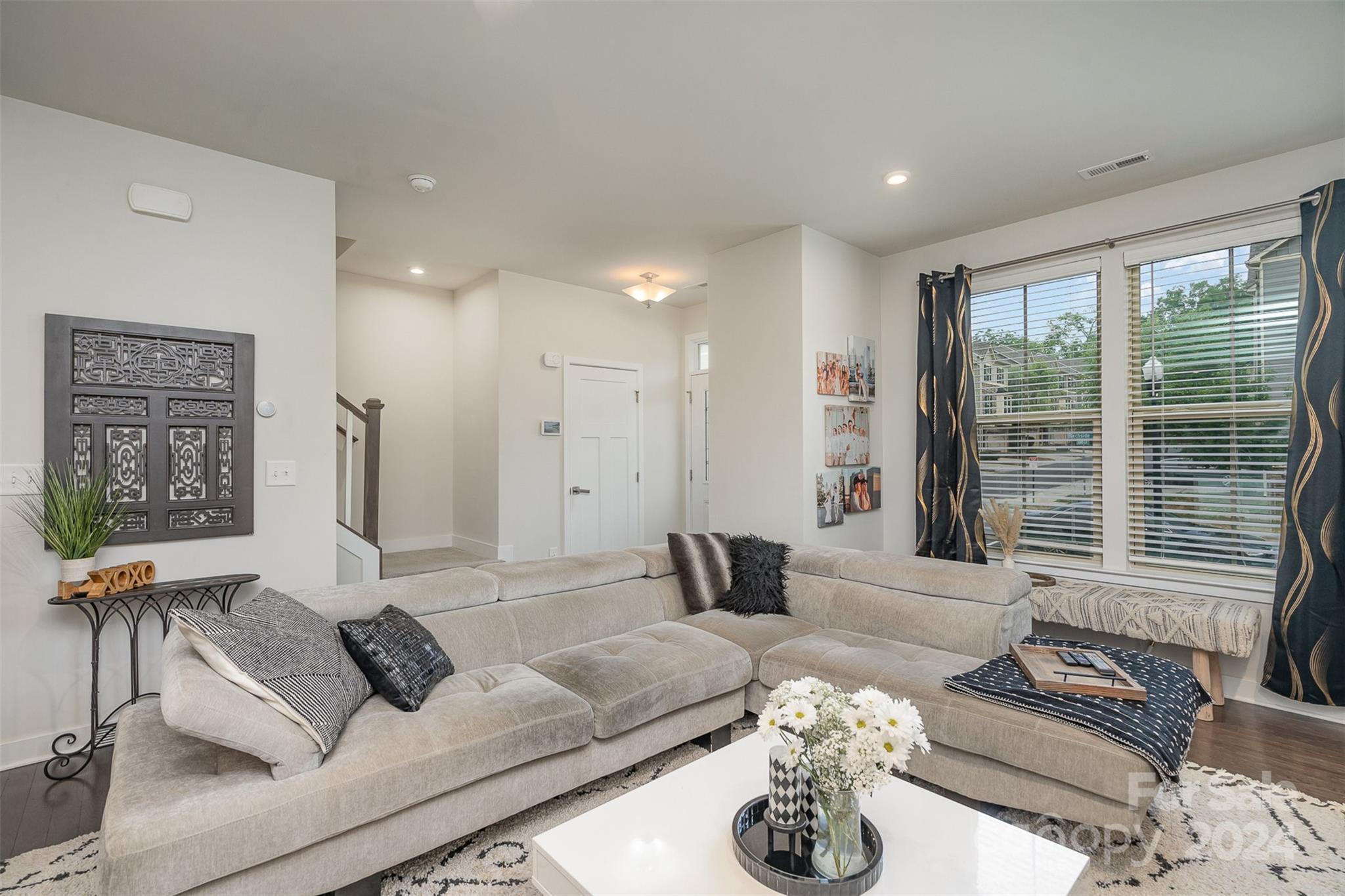 Townes of Oakhurst - Residential