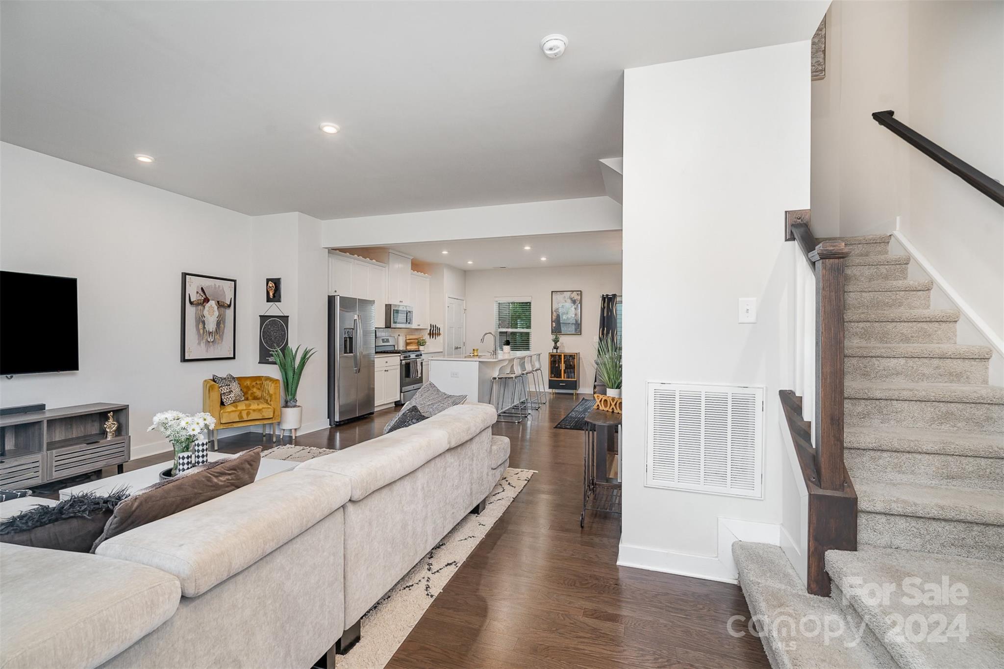 Townes of Oakhurst - Residential